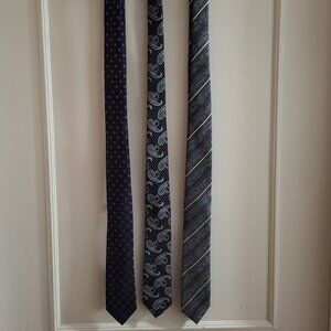 Anthony of London Tie Bundle: 2 Luxurious Silk + 1 Microfiber Necktie - Menswear